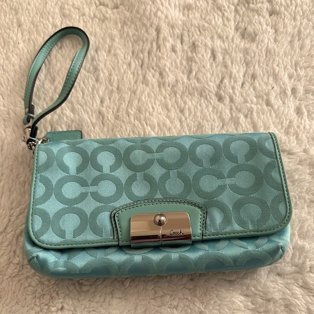 Coach Kristin IKAT Op Art Signature Logo Clutch Wristlet Bag